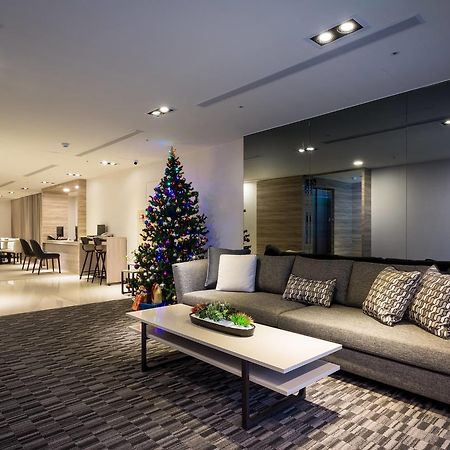 Urhome Hotel Тайпей Екстериор снимка