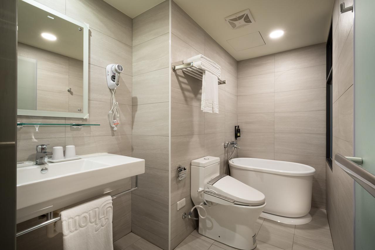 Urhome Hotel Тайпей Екстериор снимка