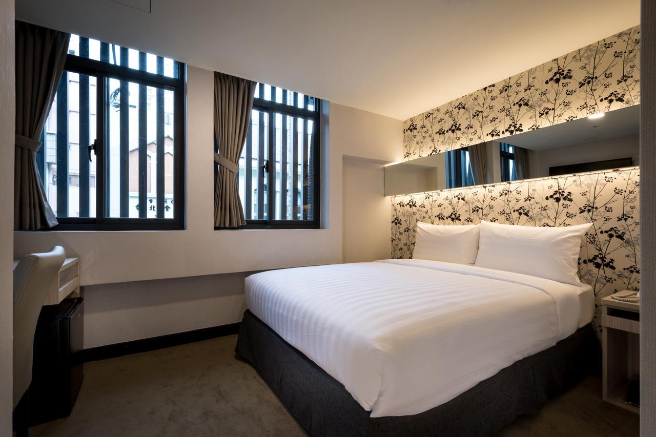 Urhome Hotel Тайпей Екстериор снимка