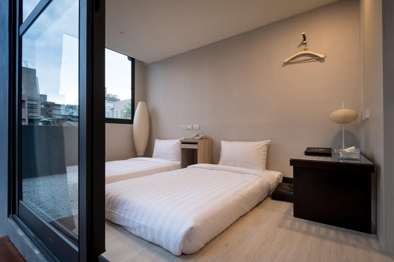 Urhome Hotel Тайпей Екстериор снимка
