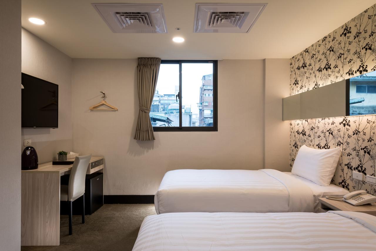 Urhome Hotel Тайпей Екстериор снимка