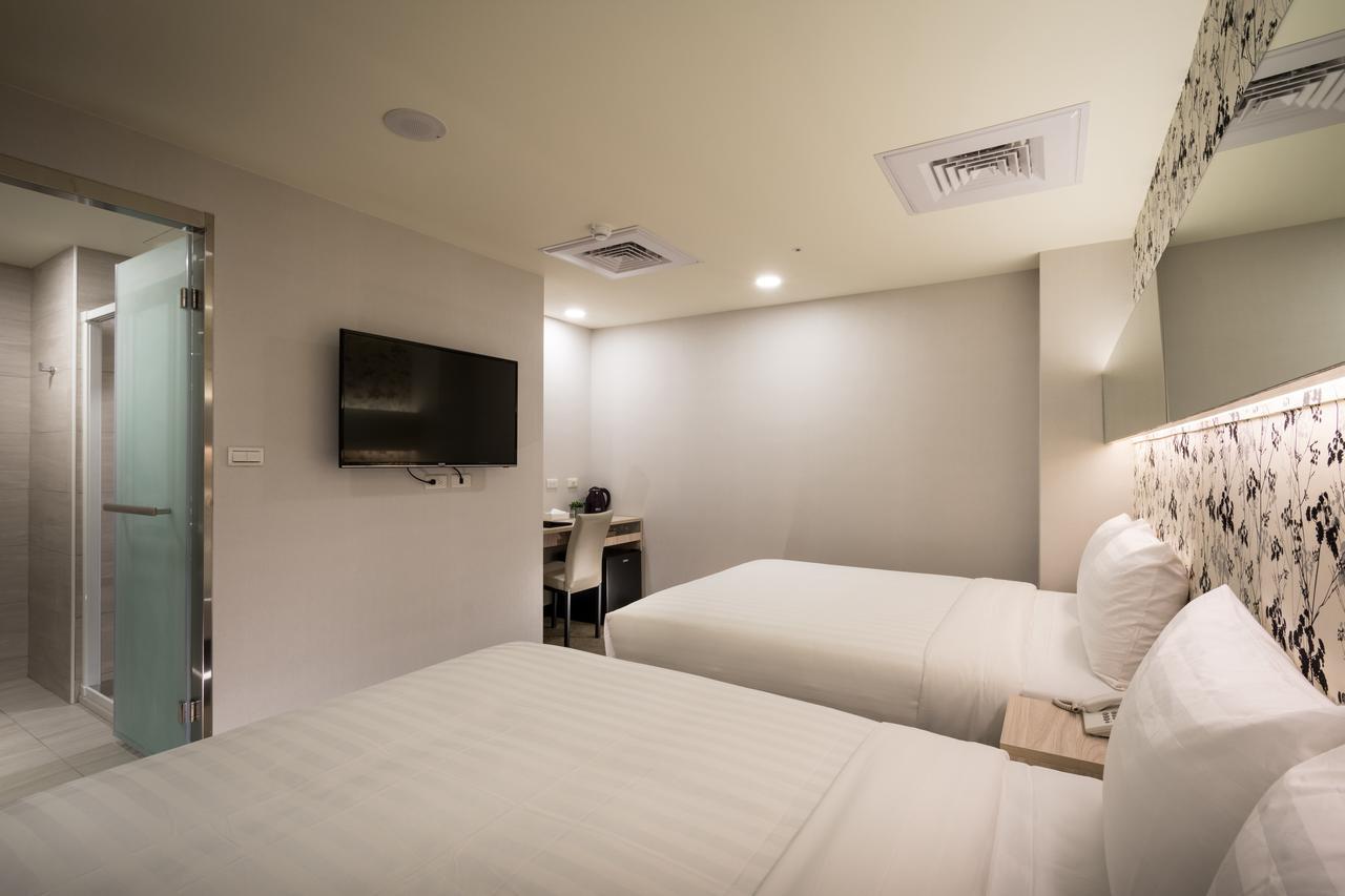 Urhome Hotel Тайпей Екстериор снимка